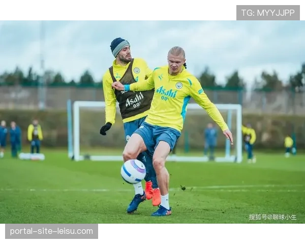 瓜迪奥拉换人调整，科瓦契奇替换德布劳内登场